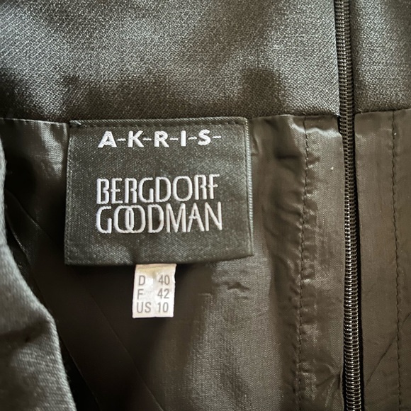 Akris by Bergdorf Goodman black skirt - Picture 2 of 2